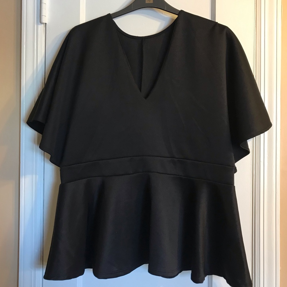 Fashion 2 Figure Black Batwing Plunging Peplum Top